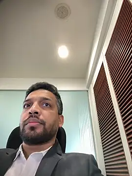 Snapshot of a4ashes chatting on December 15, 2025, 5:01 am a4ashes online show from December 15, 2025, 5:01 am