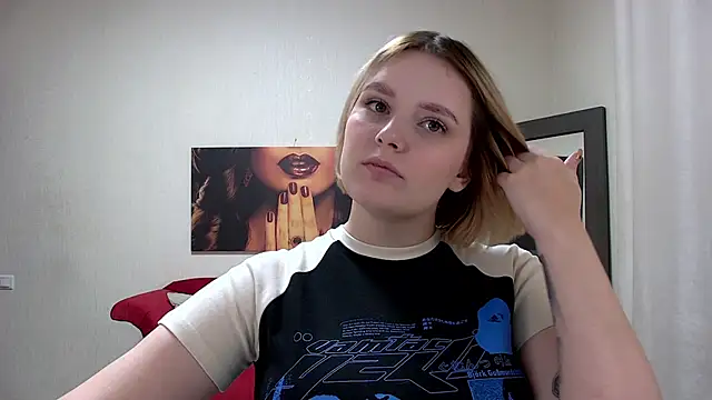 DianeMills online show from March 22, 2025, 5:31 pm