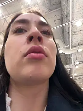 Holly Play online show from January 29, 2025, 1:17 pm