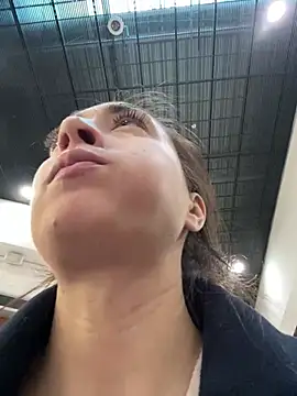 Holly Play online show from February 18, 2025, 10:38 am