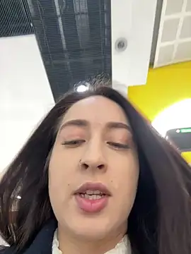 Holly Play online show from March 17, 2025, 10:06 am