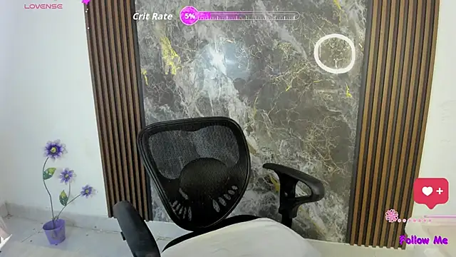 nicol jone1 online show from October 4, 2025, 10:19 pm