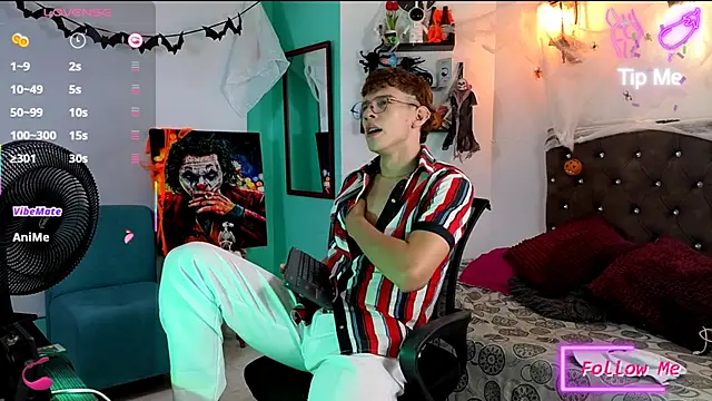 flowers18 online show from November 5, 2025, 10:43 pm