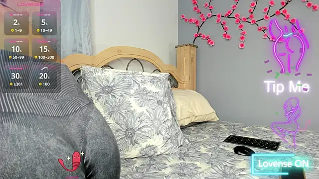 Snapshot of Angel_1997 chatting on October 3, 2025, 12:51 am Angel 1997 online show from October 3, 2025, 12:51 am