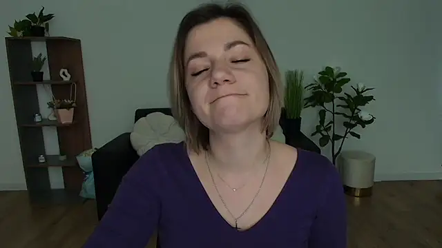 MariaSttone online show from December 25, 2024, 7:57 am