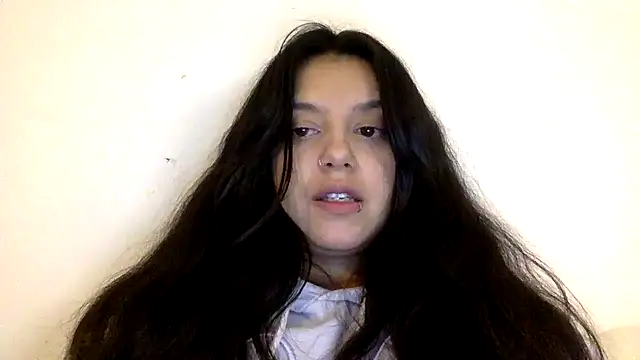 Snapshot of Mariasool chatting on January 24, 2025, 8:23 am Mariasool online show from January 24, 2025, 8:23 am