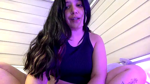 Snapshot of Mariasool chatting on September 11, 2025, 4:34 am Mariasool online show from September 11, 2025, 4:34 am