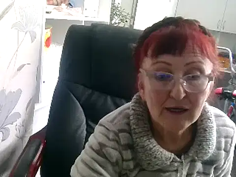 Snapshot of TanyaSweet634 chatting on January 19, 2025, 8:18 am TanyaSweet634 online show from January 19, 2025, 8:18 am