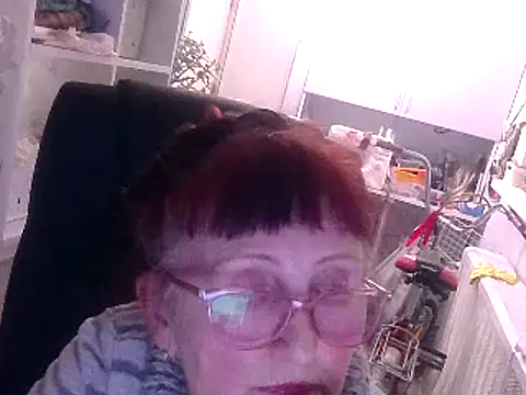 Snapshot of TanyaSweet634 chatting on February 20, 2025, 4:36 pm TanyaSweet634 online show from February 20, 2025, 4:36 pm
