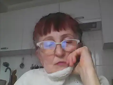 Snapshot of TanyaSweet634 chatting on March 4, 2025, 12:33 pm TanyaSweet634 online show from March 4, 2025, 12:33 pm