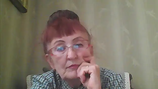 Snapshot of TanyaSweet634 chatting on September 15, 2025, 5:40 am TanyaSweet634 online show from September 15, 2025, 5:40 am