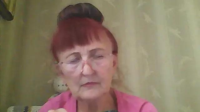 Snapshot of TanyaSweet634 chatting on September 24, 2025, 5:44 am TanyaSweet634 online show from September 24, 2025, 5:44 am