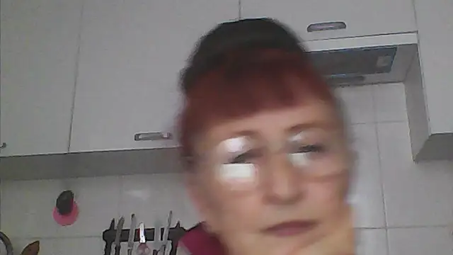 Snapshot of TanyaSweet634 chatting on October 2, 2025, 6:09 am TanyaSweet634 online show from October 2, 2025, 6:09 am