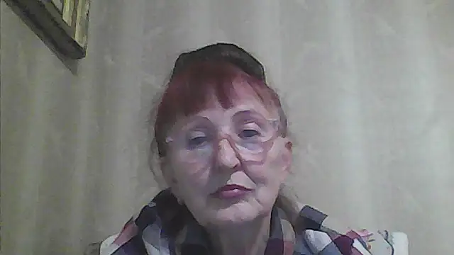 Snapshot of TanyaSweet634 chatting on October 6, 2025, 4:15 pm TanyaSweet634 online show from October 6, 2025, 4:15 pm