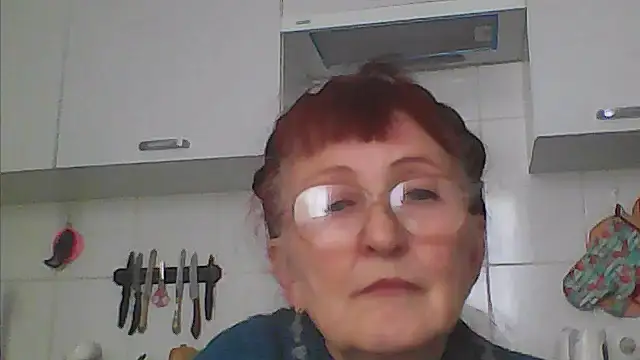 Snapshot of TanyaSweet634 chatting on October 18, 2025, 9:10 am TanyaSweet634 online show from October 18, 2025, 9:10 am