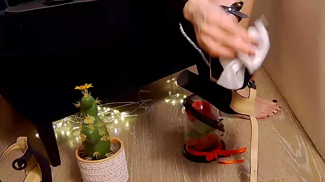 FeetVibe online show from February 19, 2025, 12:22 pm