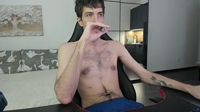 Snapshot of White_Dylan chatting on November 29, 2025, 5:38 pm White Dylan online show from November 29, 2025, 5:38 pm