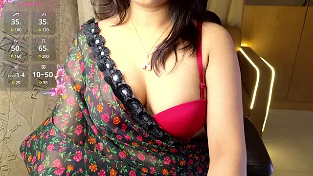 Snapshot of Punjabi_Queen1 chatting on January 9, 2025, 4:49 pm Punjabi Queen1 online show from January 9, 2025, 4:49 pm