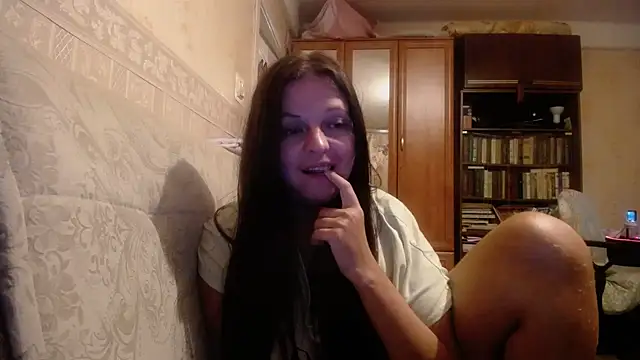 Snapshot of CatMelissa chatting on September 23, 2025, 10:24 pm CatMelissa online show from September 23, 2025, 10:24 pm