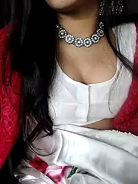 Snapshot of karishma chatting on December 30, 2024, 6:49 pm karishma online show from December 30, 2024, 6:49 pm