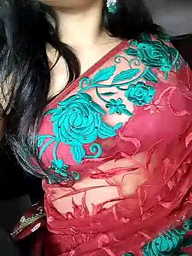 Snapshot of karishma chatting on January 3, 2025, 8:22 pm karishma online show from January 3, 2025, 8:22 pm