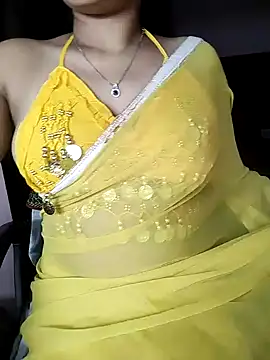 Snapshot of karishma chatting on January 9, 2025, 2:40 pm karishma online show from January 9, 2025, 2:40 pm