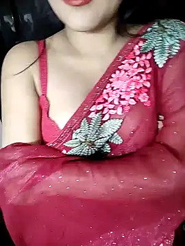 Snapshot of karishma chatting on January 21, 2025, 8:43 pm karishma online show from January 21, 2025, 8:43 pm