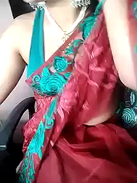 Snapshot of karishma chatting on March 17, 2025, 2:56 pm karishma online show from March 17, 2025, 2:56 pm