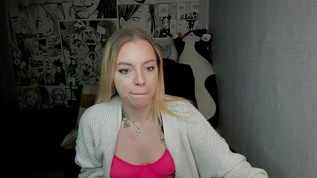 Martha Cameron online show from December 13, 2024, 2:10 am