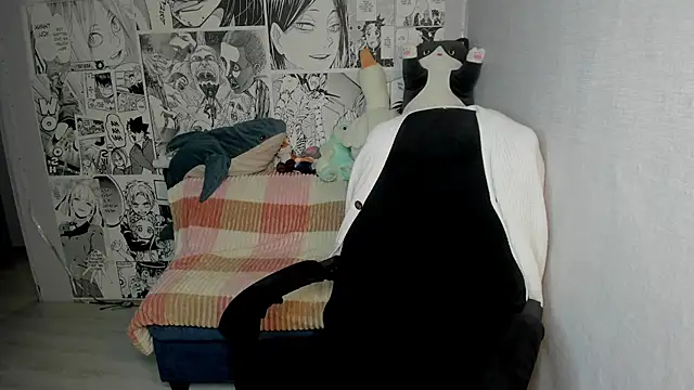 Martha Cameron online show from February 10, 2025, 2:30 am