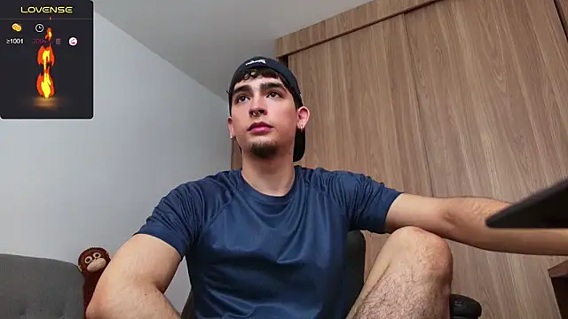 zenn rush1 online show from December 5, 2024, 11:49 am