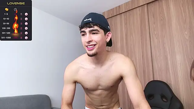 zenn rush1 online show from December 27, 2024, 2:01 pm