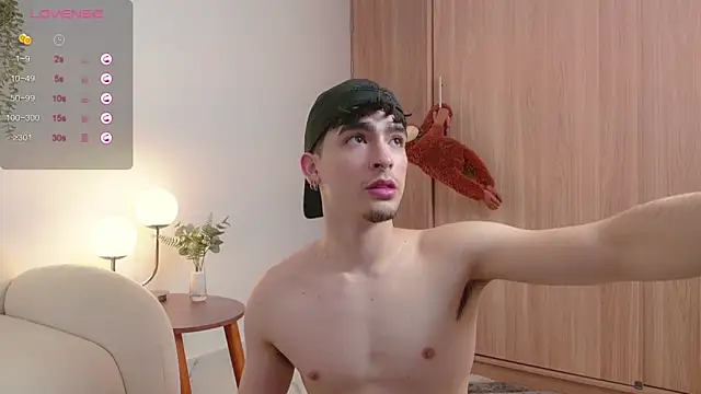 zenn rush1 online show from March 9, 2025, 2:32 pm