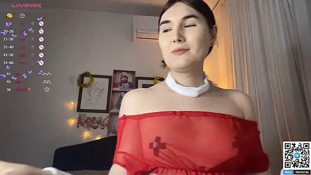 Snapshot of Maria_Bowie chatting on December 27, 2024, 5:31 am Maria Bowie online show from December 27, 2024, 5:31 am