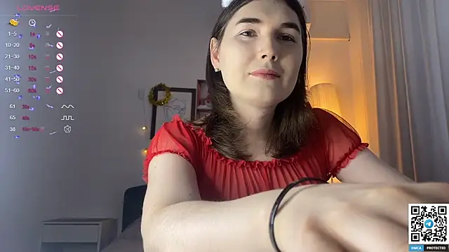 Snapshot of Maria_Bowie chatting on December 30, 2024, 9:16 am Maria Bowie online show from December 30, 2024, 9:16 am