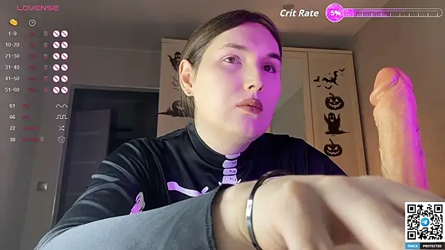 Snapshot of Maria_Bowie chatting on October 31, 2025, 7:53 am Maria Bowie online show from October 31, 2025, 7:53 am