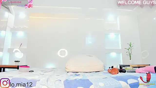 julietha taylor online show from March 5, 2025, 8:21 am