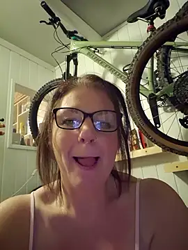 Snapshot of 420Curvybabe chatting on December 31, 2024, 12:00 am 420Curvybabe online show from December 31, 2024, 12:00 am