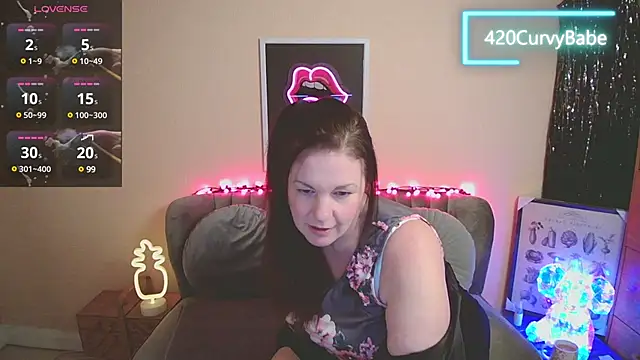 Snapshot of 420Curvybabe chatting on January 20, 2025, 8:40 pm 420Curvybabe online show from January 20, 2025, 8:40 pm