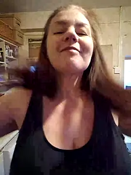 Snapshot of 420Curvybabe chatting on February 7, 2025, 1:53 pm 420Curvybabe online show from February 7, 2025, 1:53 pm