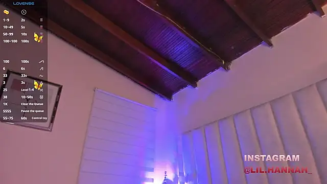 Snapshot of lil_hanna18 chatting on December 28, 2024, 10:14 am lil hanna18 online show from December 28, 2024, 10:14 am