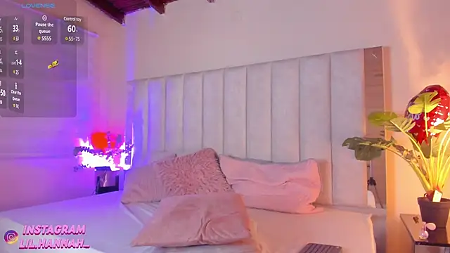 Snapshot of lil_hanna18 chatting on March 19, 2025, 6:23 pm lil hanna18 online show from March 19, 2025, 6:23 pm