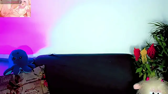 Snapshot of dollswit01 chatting on September 28, 2025, 5:13 am dollswit01 online show from September 28, 2025, 5:13 am