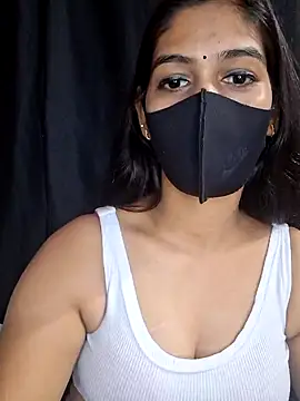 Garima G online show from January 7, 2025, 1:35 pm