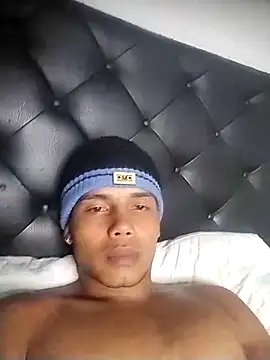 Snapshot of alex_candela chatting on January 18, 2025, 5:41 am alex candela online show from January 18, 2025, 5:41 am