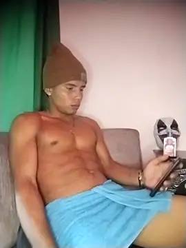 Snapshot of alex_candela chatting on February 19, 2025, 4:12 am alex candela online show from February 19, 2025, 4:12 am