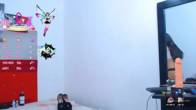 tifaniith online show from November 18, 2025, 4:11 pm