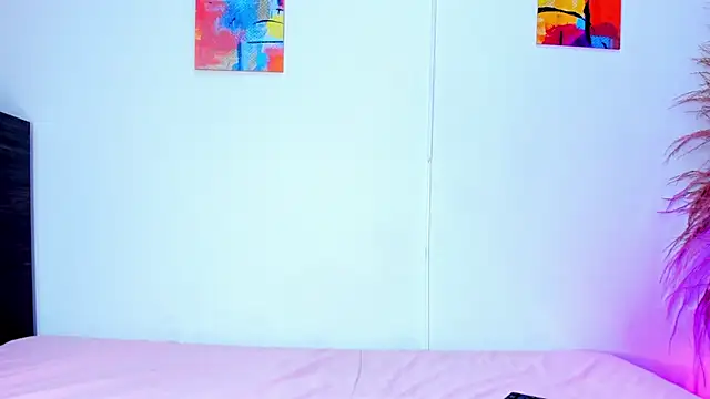 Snapshot of AnnieSofiia chatting on September 21, 2025, 7:48 pm AnnieSofiia online show from September 21, 2025, 7:48 pm