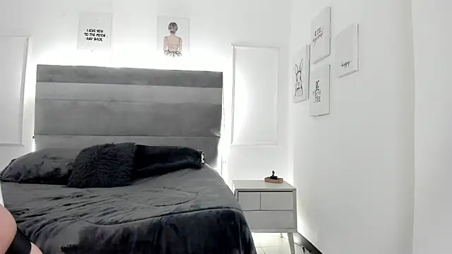 Snapshot of Eliz_jane chatting on March 11, 2025, 1:01 pm Eliz jane online show from March 11, 2025, 1:01 pm
