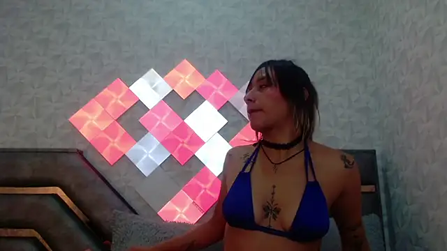 Snapshot of KathyJoycex chatting on October 28, 2025, 11:47 am KathyJoycex online show from October 28, 2025, 11:47 am